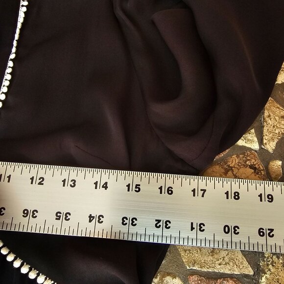 100% Silk Intermix Black Blouse W/ White Trim, Business Casual Office, Size 6 - Picture 9 of 10